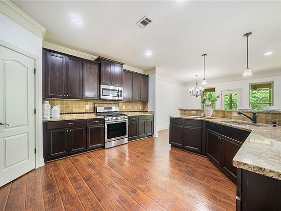 5th image of 13333 Flamingo Rd