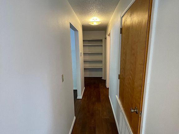 5th image of 46 Standley Ave