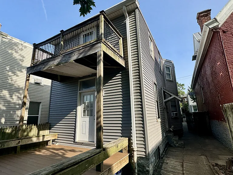 BACK YARD/PATIO