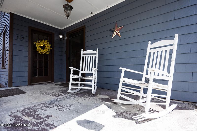2nd image of 137 Main Street