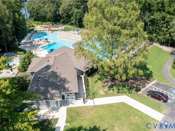 2203 Turtle Hill Pl, Midlothian, VA 23112