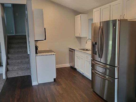 3rd image of 4278 Scottwood Dr