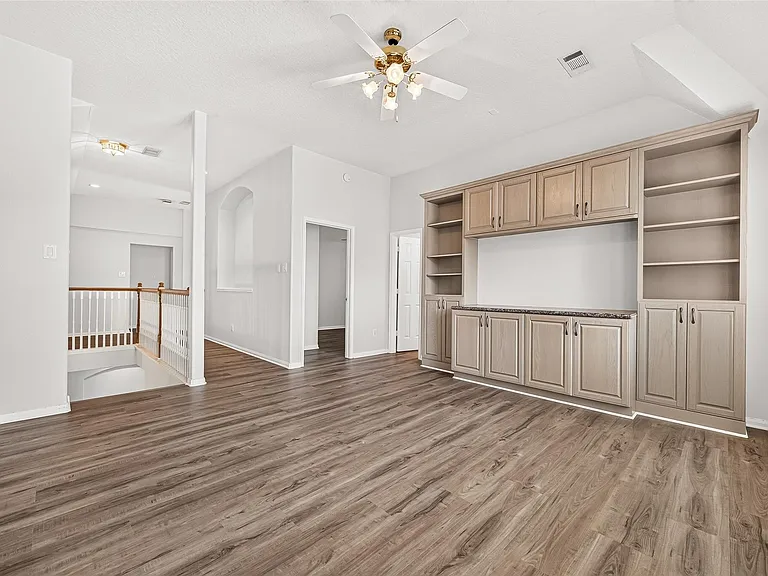 1415 Kennewick Ct — Photo 34