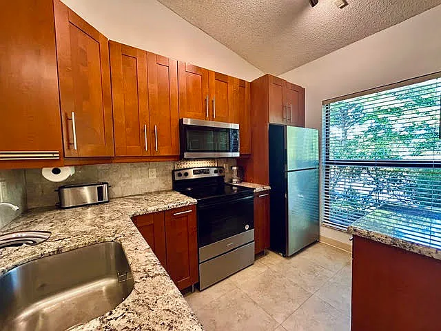 3054 S Oakland Forest Dr #2206 — Photo 4