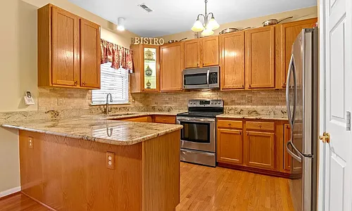 460 Deerhill Cir Photo 1