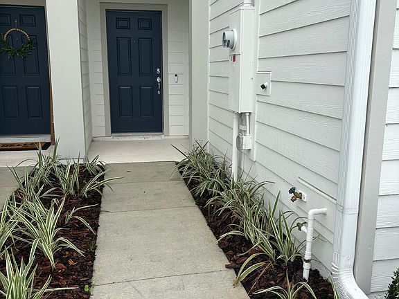 2nd image of 3145 Emerald Acres Ln
