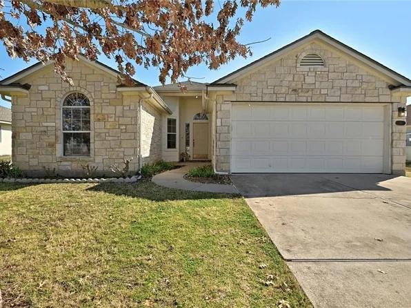 317 McCoy Ln, Hutto, TX 78634
