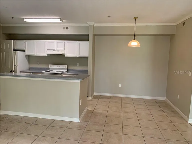 5618 Pinnacle Heights Cir #309 — Photo 4