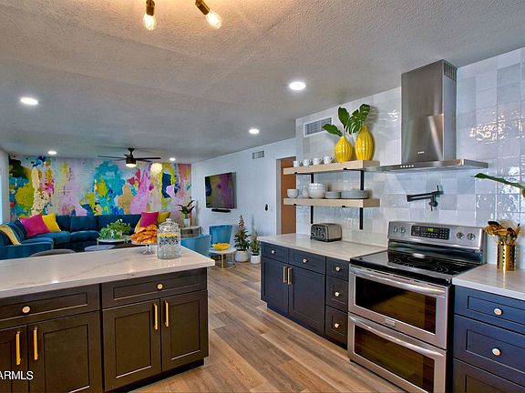 3rd image of 5411 E Tierra Buena Ln