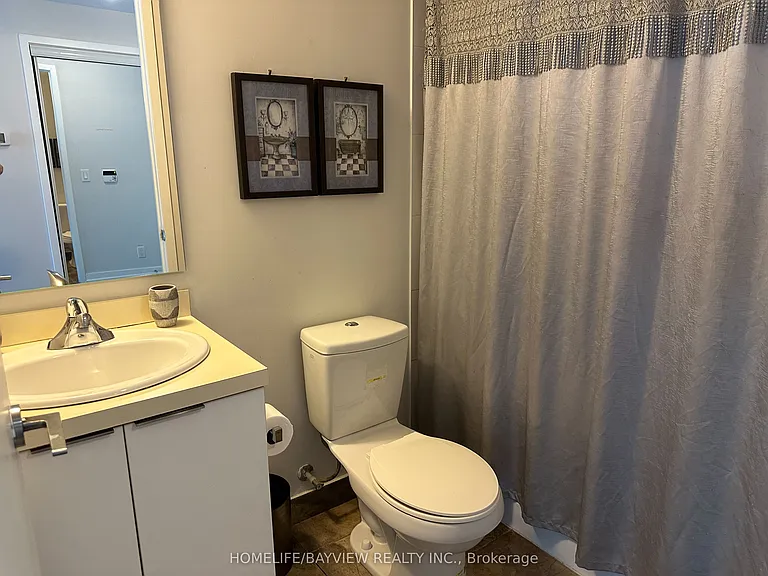 14 York St #2701 — Photo 3