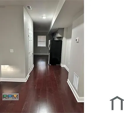 2 bed, $1,800 — Photo 2