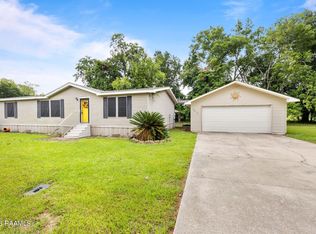 1017 Olanda Rd, Arnaudville, LA 70512