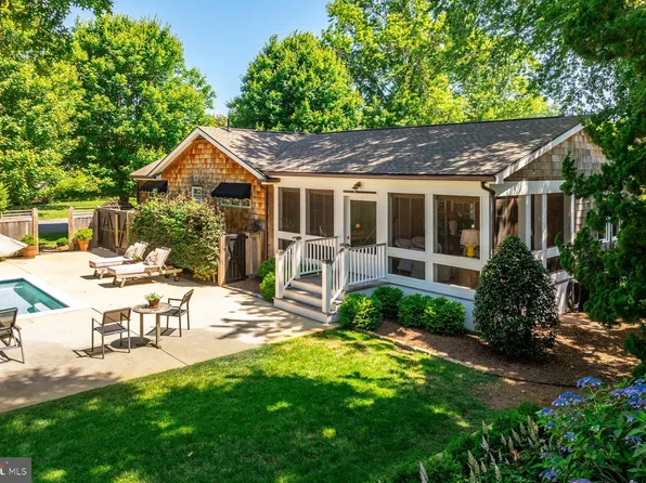 518 New Castle Street Ext, Rehoboth Beach, DE 19971