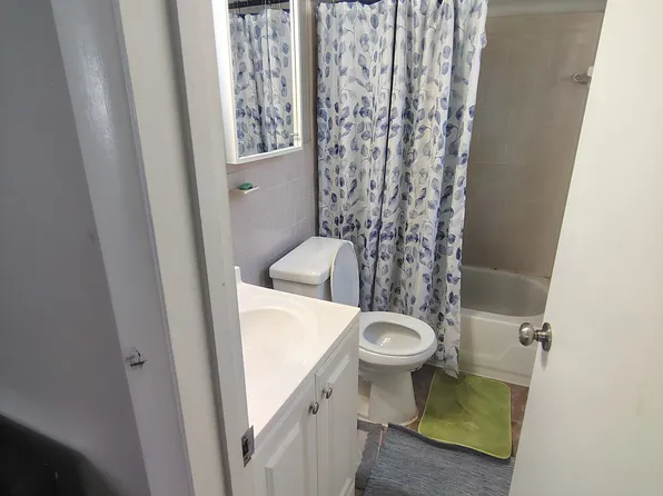 6805 97th Pl, Lanham, MD 20706