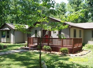 11775 E Cypress Rd, Carbondale, IL 62901