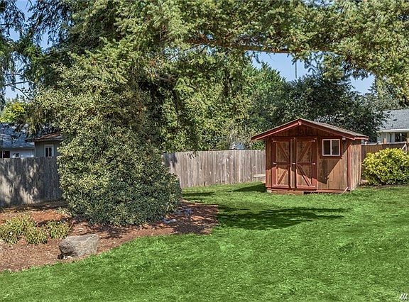 3rd image of 24221 30th Avenue Ct E