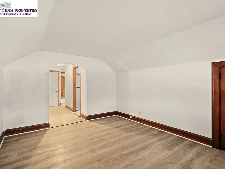 969 Lawson Ave E #2 — Photo 9