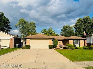 43242 Barchester Rd, Canton, MI 48187