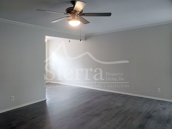 3rd image of 48 Broadmoor Plz APT 14