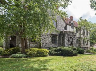 100 McDowell Rd #301, Lexington, KY 40502