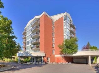 1071 Queens Ave #605, Oakville, ON L6H2R5