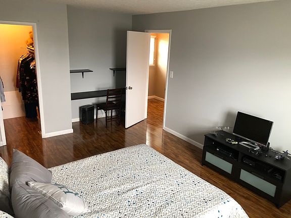 5th image of 6862 Colonial Dr APT A