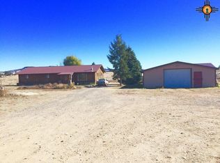 515 Stone St, Raton, NM 87740