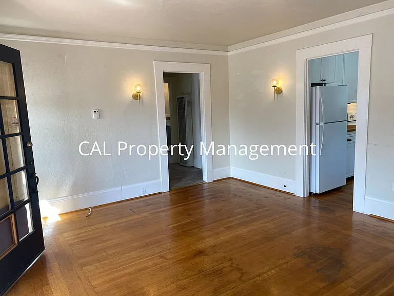 33 Harvest St — Photo 2