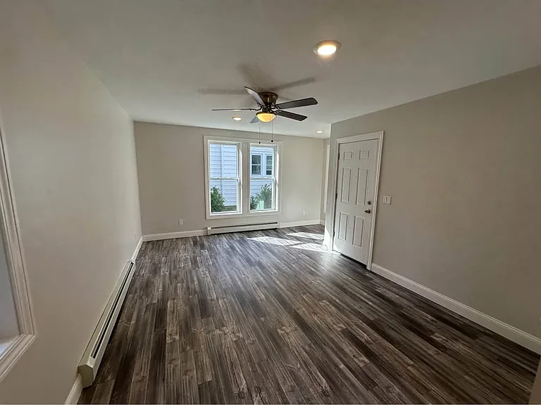49 Temple St #2 — Photo 14