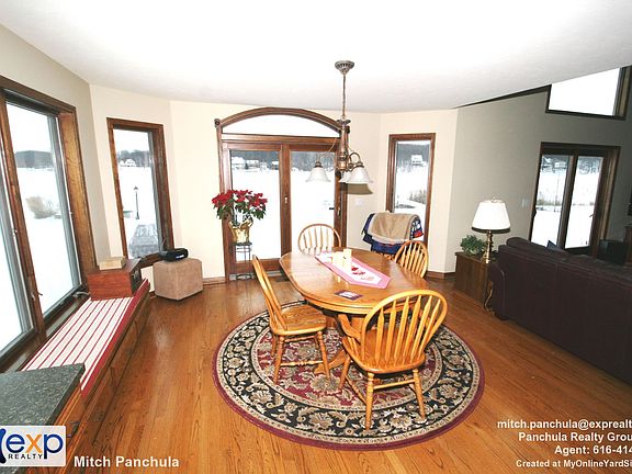 5th image of 1097 Bundy Dr