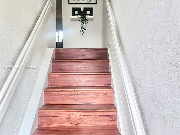 4th image of 5600 NW 114th Pl APT 211
