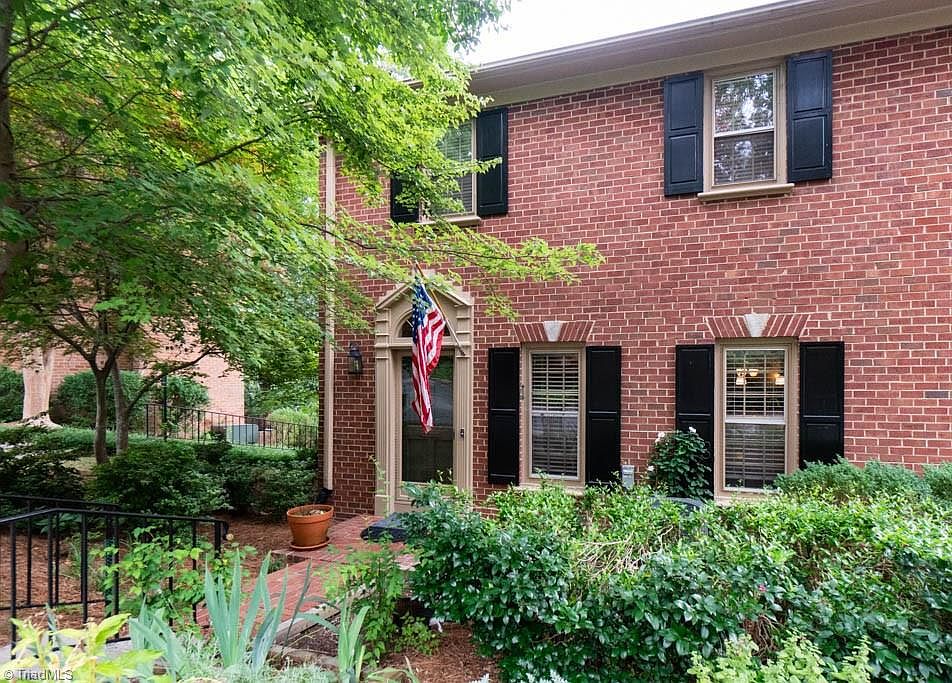 1st image of 402 Fisher Park Cir Unit A