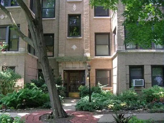 1103 W North Shore Ave — Photo 2