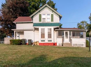 503 W 1st St, Geneseo, IL 61254