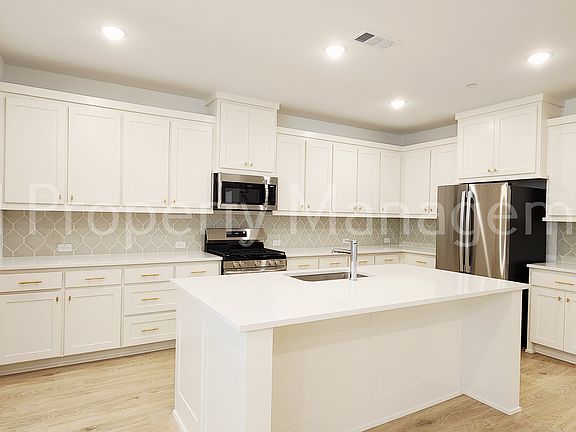 2nd image of 9029 Scarp Hill Ln