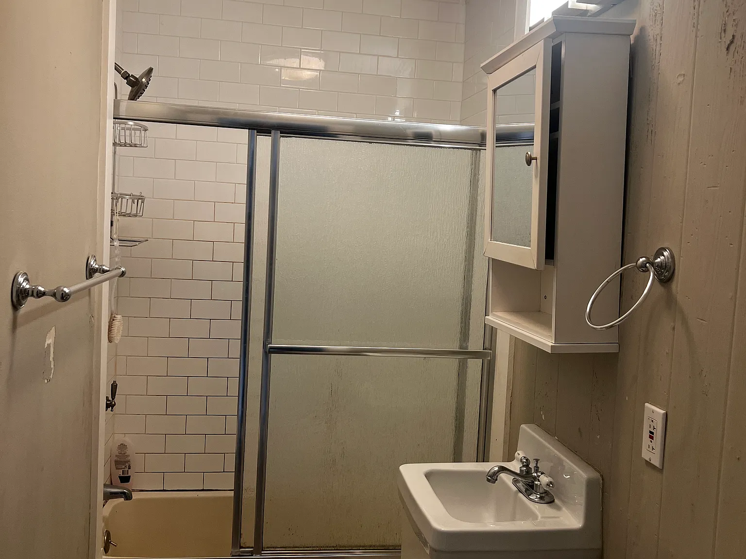 9 Park Street Apartments — Photo 2