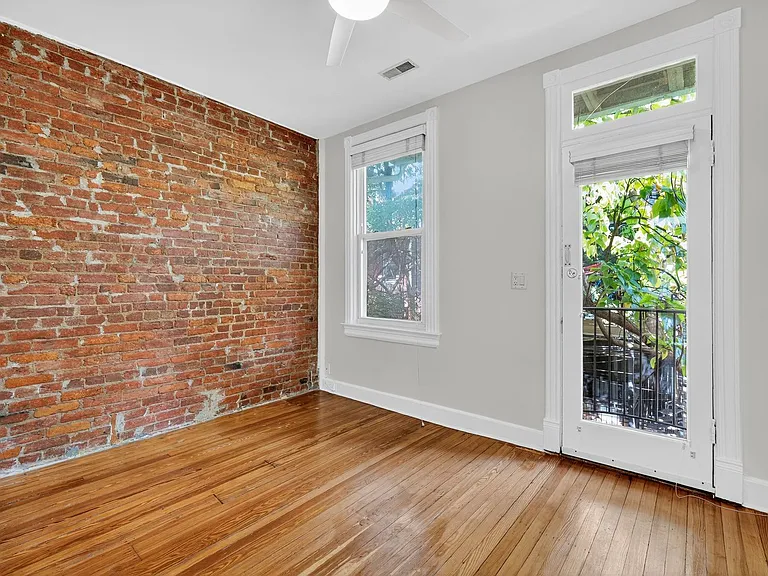1427 Monroe St NW — Photo 25
