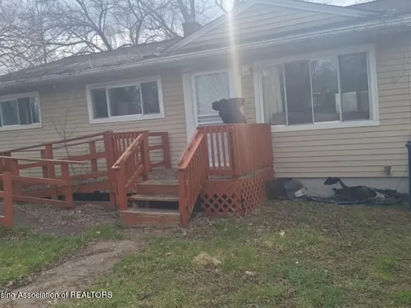 7021 Cecil Dr, Flint, MI 48505