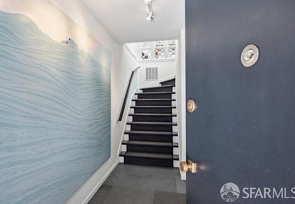 3rd image of 36 White St