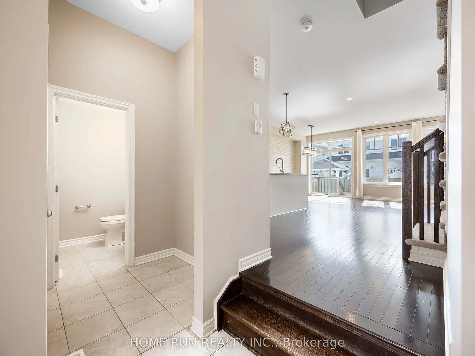 3 bed, $2,700 — Photo 3