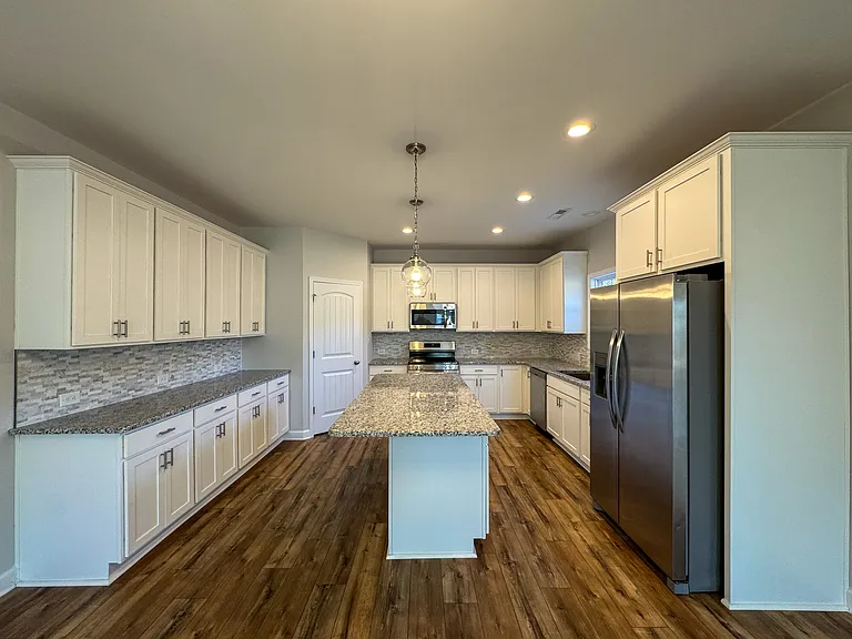5571 Tall Timbers Dr — Photo 7