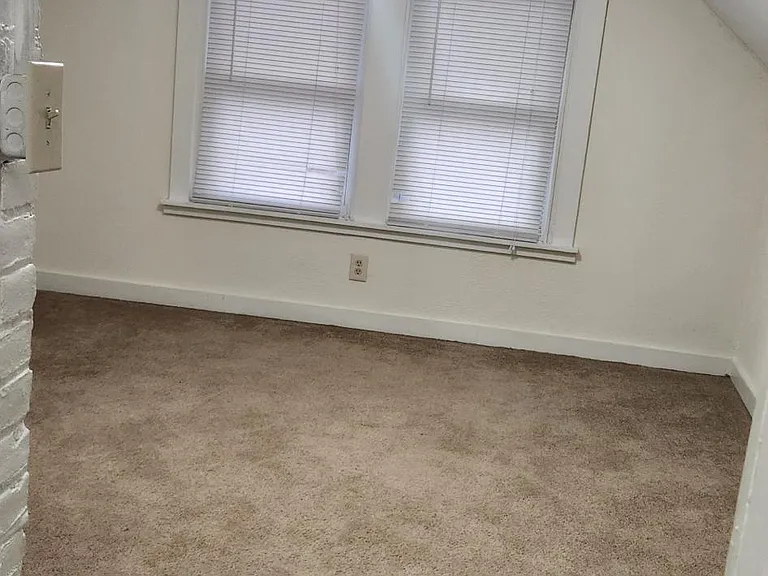 2129 Waterbury Rd #UP — Photo 18