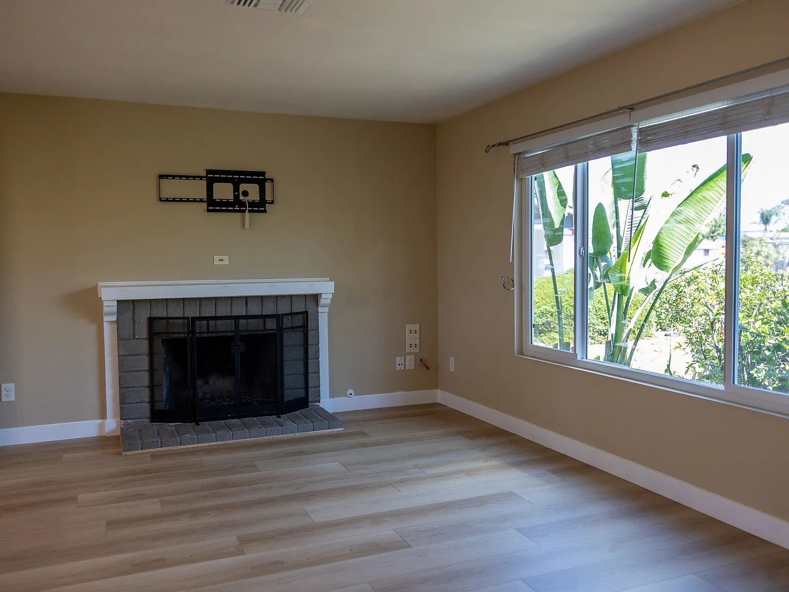 10376 Baccus Ct — Photo 4