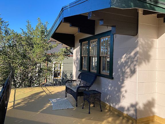 3rd image of 4439 Demontluzin St