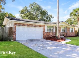 10319 W Jolynn Ct, Jacksonville, FL 32225