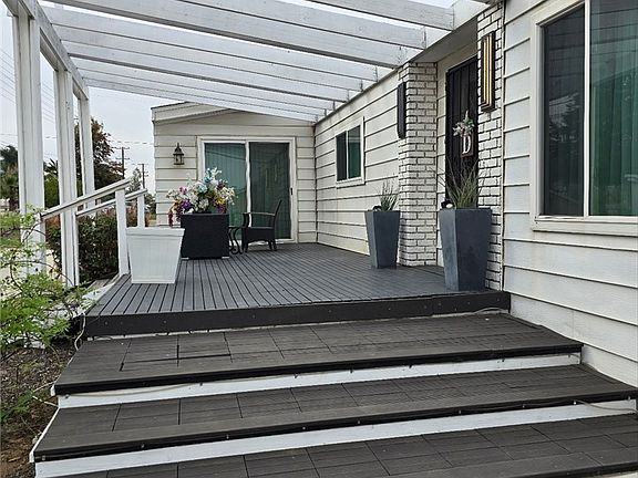 3rd image of 20651 El Nido Ave