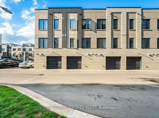 1095 Cooke Blvd #31, Burlington, ON L7T 0C4