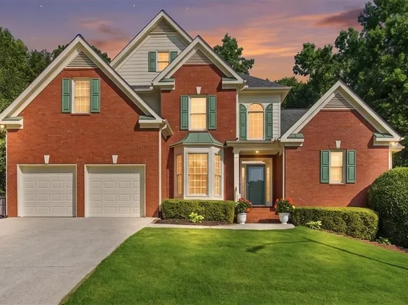 3301 Pathway Cir, Powder Springs, GA 30127