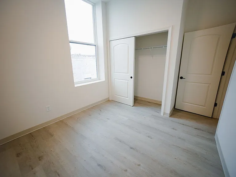 350 N Main St — Photo 17