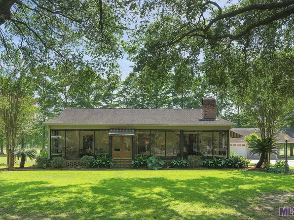24240 Des Glaises St, Plaquemine, LA 70764